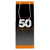 Moderne Girly Orange 50 und fabulous Geschenktüte Für Weinflaschen (Rückseite)