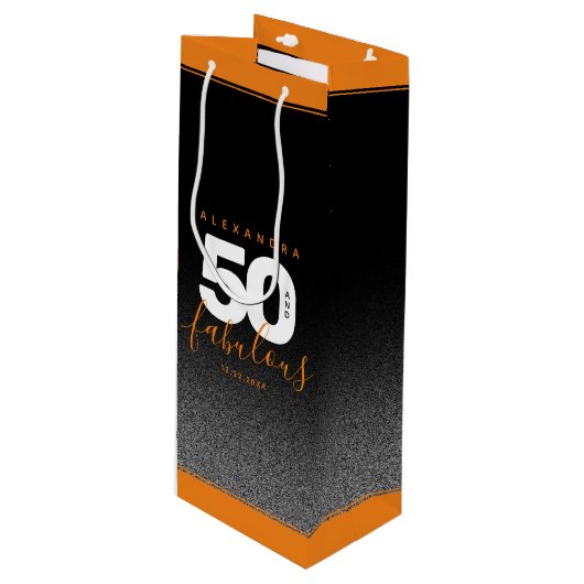 Moderne Girly Orange 50 und fabulous Geschenktüte Für Weinflaschen (Vorderseite Schrägansicht)