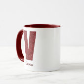 Moderne Glitter-Monogramm-V-Tasse mit Namen Tasse (Vorderseite Links)