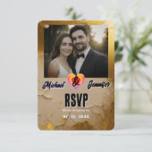 Moderne Gold Cracked Foto Wedding RSVP Card Karte (Stehend Vorderseite)