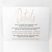 Moderne Gold Foil Script Wedding Suite Dreifach Gefaltete Einladung (Innen Erste Seite)