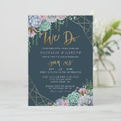 Moderne Gold Glitzer Script & Succulents Wedding Einladung (Stehend Vorderseite)