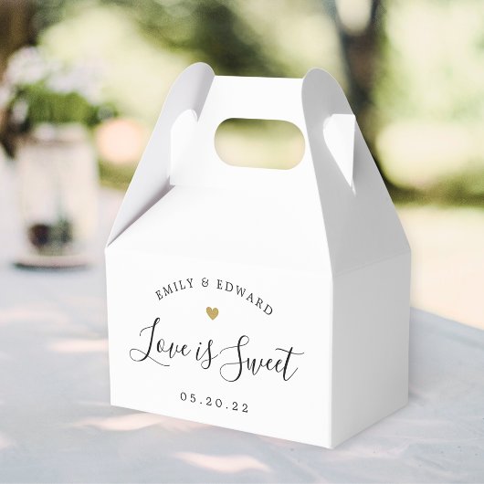 Moderne Gold Heart Liebe ist Sweet Wedding Geschenkschachtel
