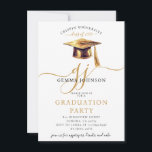 Moderne Gold Script Minimalistisch Graduation Part Einladung<br><div class="desc">Feiern Sie Ihre Errungenschaft stilvoll mit dieser modernen Graduiertenparty-Einladung. Freuen Sie sich auf ein schlankes Design mit einer goldenen Graduierungskappe und einem Topper sowie elegante Goldskriptkalligraphie-Initialen. Das gepflegte Design verleiht dem Hotel eine Touch von Eleganz. Gold und schwarz. Erhältlich in Print,  als digitaler Download,  oder beides.</div>