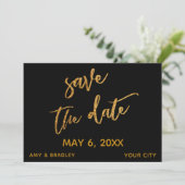 Moderne Gold Waves und Handwriting Black Save The Date (Stehend Vorderseite)