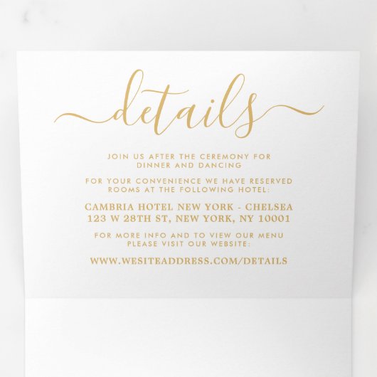 Moderne Gold & White Simple Script Wedding Suite Dreifach Gefaltete Einladung (Innen Erste Seite)