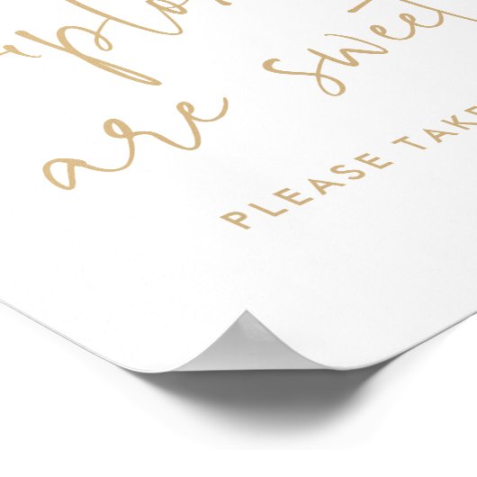 Moderne Golddiplome sind eine süße Graduierungspar Poster (Ecke)