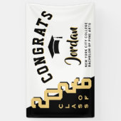 Moderne Golden Black Abschluss Class 2025 Party Banner (Vertikal)