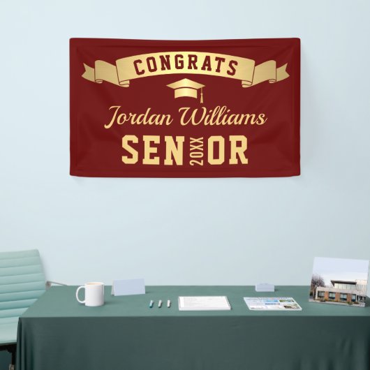 Moderne Goldene Burgundy Graduation Party 2024 Banner (Messeveranstaltung)