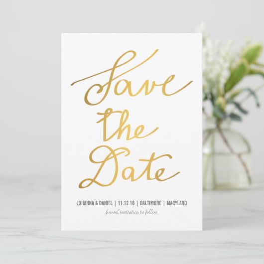Moderne Goldkalligrafie-Hochzeit spart das Datum Save The Date (Stehend Vorderseite)