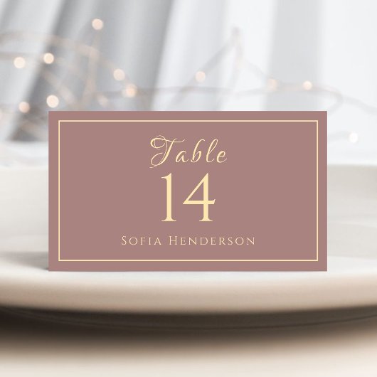 Moderne Goldkalligrafie-Hochzeitssitze Platzkarte