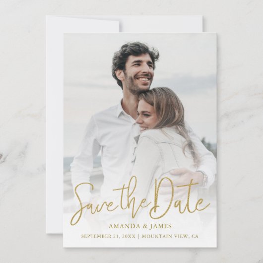 Moderne Goldtypografie Einfache Hochzeit von Fotos Save The Date (Vorderseite)