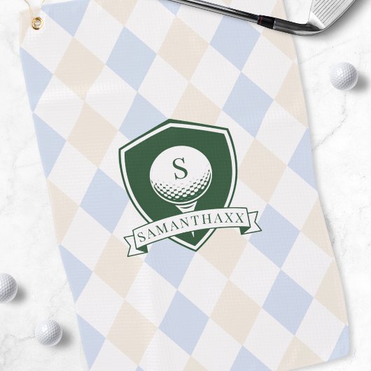 Moderne Golfball mit blauem Muster und grüner Schr Golfhandtuch