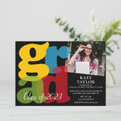 Moderne Grad-2-Foto-Graduierungspartei - Einladung (Stehend Vorderseite)