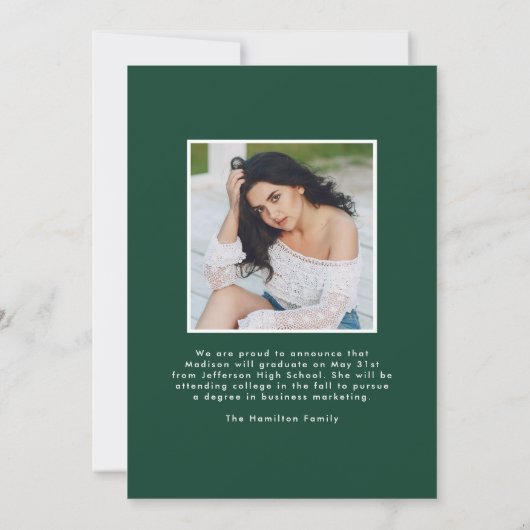 Moderne Grad grüne Typografie 2 Foto Abschluss Ankündigung (Rückseite)