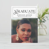 Moderne Graduate Script Foto Graduation Party Ankündigung (Stehend Vorderseite)