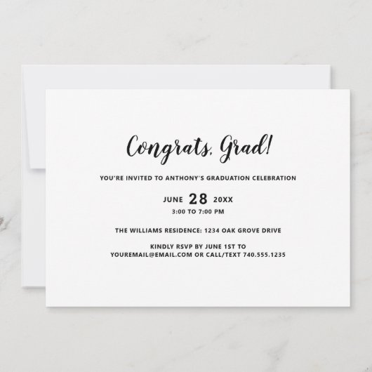 Moderne Graduate Silver Overlay Graduation Party Einladung (Rückseite)