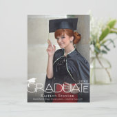Moderne Graduate Typografie 2 Fotos Abschluss Ankündigung (Stehend Vorderseite)