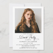 Moderne Graduierungspartei 4 Foto Collage Script Einladung (Rückseite)