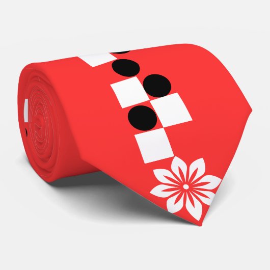 Moderne grafische Kante: Crimson Bloom Silk Krawat Krawatte (Gerollt)