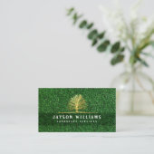 Moderne Grass Texture Business Card mit Gold Tree Visitenkarte (Stehend Vorderseite)