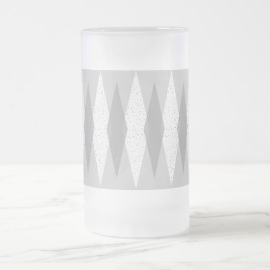 Moderne graue Raute Mattierte Tasse aus Glas (Mittel)