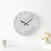 Moderne graue Silbermarbellzahlen Große Wanduhr (Zuhause)