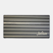Moderne graue Streifen mit Name monochromatisch Schreibtischunterlage (Vorderseite)