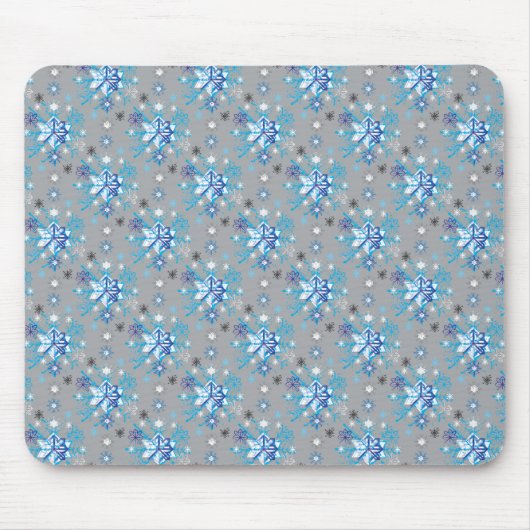 Moderne graue und blaue Holiday Snowflakes Muster Mousepad (Vorne)