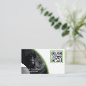 Moderne Green Fotograf Business Card Visitenkarte (Stehend Vorderseite)