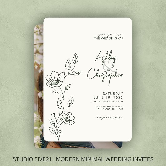 Moderne Grün-Foliage-Kontur-Foto Hochzeit Einladung