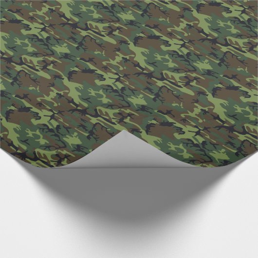 Moderne Grünbraune Schwarzjagd Camouflage Camoufla Geschenkpapier (Ecke)