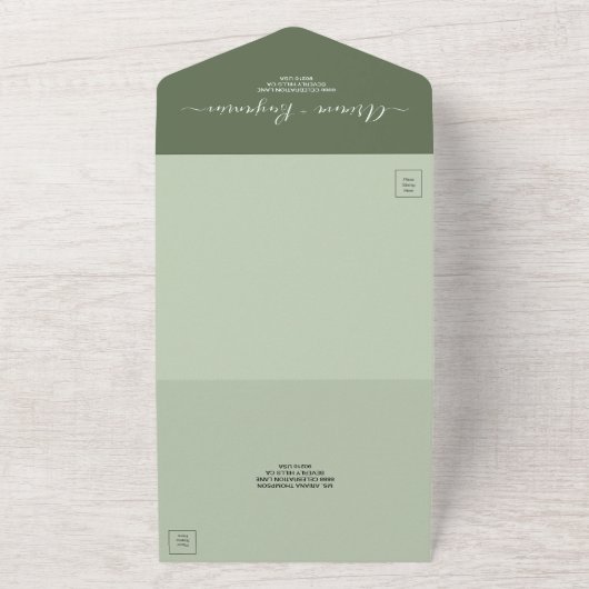 Moderne grüne Chic Hochzeit Elegante Name Skript All In One Einladung (Außenbereich)