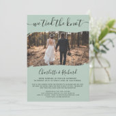 Moderne grüne Hochzeitselopement bindet das Knoten Ankündigung (Stehend Vorderseite)