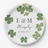 Moderne grüne Irische Leaf Clover Wedding Pappteller (Vorderseite)