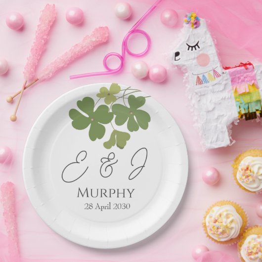 Moderne grüne Irische Leaf Clover Wedding Pappteller (Party)