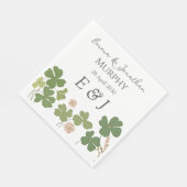 Moderne grüne Irische Leaf Clover Wedding Serviette (Ecke)