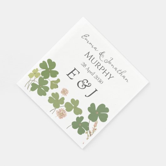 Moderne grüne Irische Leaf Clover Wedding Serviette (Ecke)