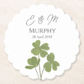 Moderne grüne Irische Leaf Clover Wedding Untersetzer (Vorderseite)