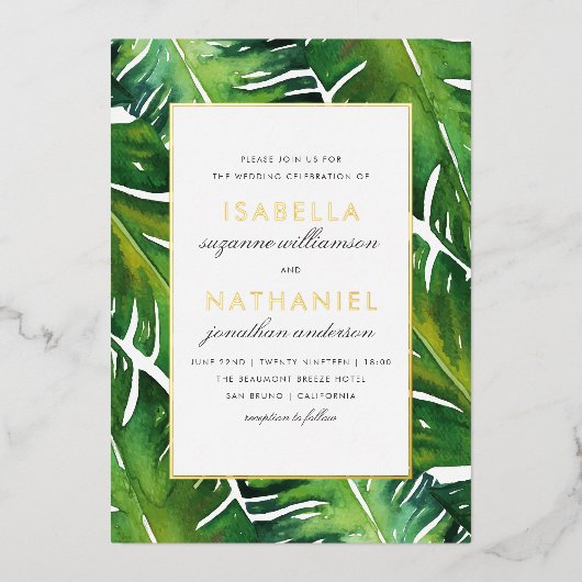 Moderne grüne tropische Blätter Hochzeit Folieneinladung (Vorderseite)
