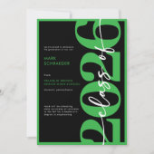 Moderne grüne Typografie-Abschlussankündigung Einladung (Vorderseite)