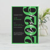 Moderne grüne Typografie-Abschlussankündigung Einladung (Stehend Vorderseite)