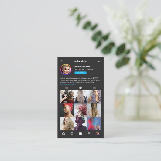 Moderne Haare Monogram Instagramm Dunkel Visitenkarte (Stehend Vorderseite)