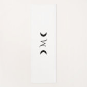 Moderne Halbmonde Schwarz-Weiß-Monogramm Yogamatte (Vorderseite)
