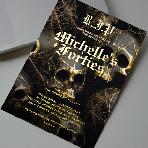 Moderne Halloween 50. Geburtstagsfeier Totenkopf G Folieneinladung
