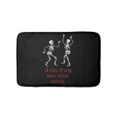 Moderne Halloween-Skelette Badematte (Vorderseite)