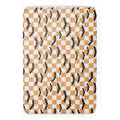 Moderne Halloween Spookobas Orange Checkerboard Badematte (Vorderseite Vertikal)