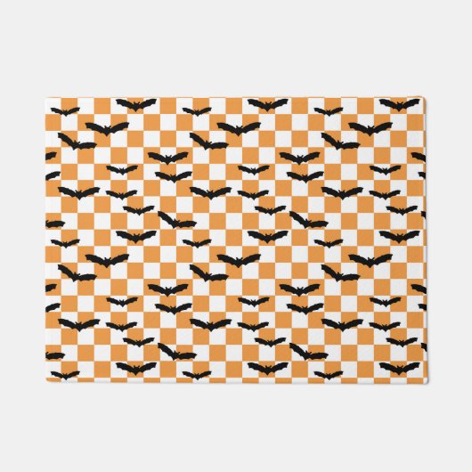 Moderne Halloween Spookobas Orange Checkerboard Fußmatte (Vorderseite)