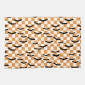 Moderne Halloween Spookobas Orange Checkerboard Geschirrtuch (Horizontal)