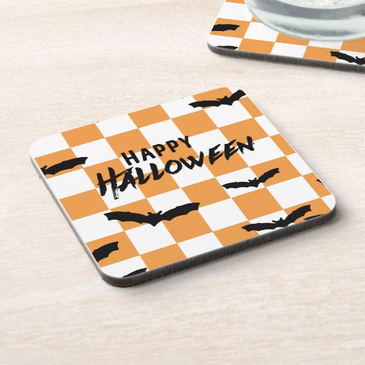 Moderne Halloween Spookobas Orange Checkerboard Getränkeuntersetzer (Linke Seite)